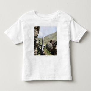 Die Methode der direkten Entfeuerung von Mörsern Kleinkind T-shirt