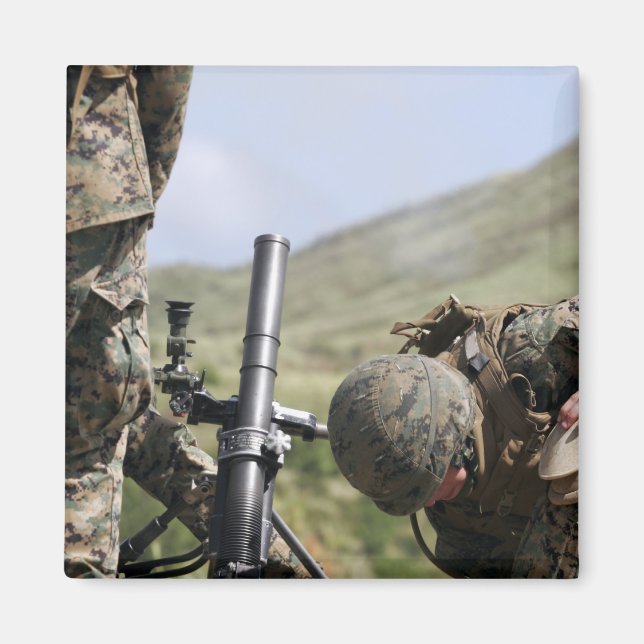 Die Methode der direkten Entfeuerung von Mörsern Magnet (Vorne)