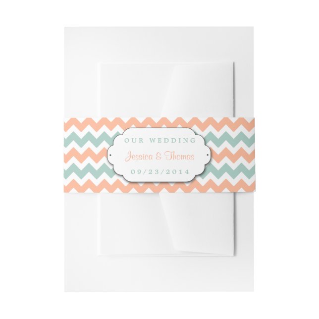 Die moderne Zickzack Hochzeitskollektion Peach & M Einladungsbanderole (Vorderseite Beispiel)
