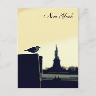 Die Möwe und die Freiheitsstatue Postkarte