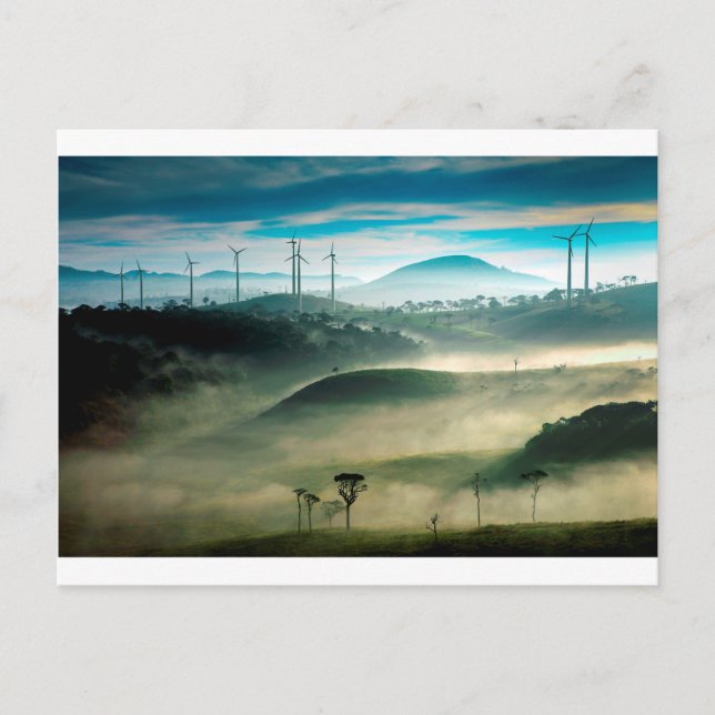 Die mysteriöse Morgenlandschaft auf dem Windpark Postkarte (Vorderseite)