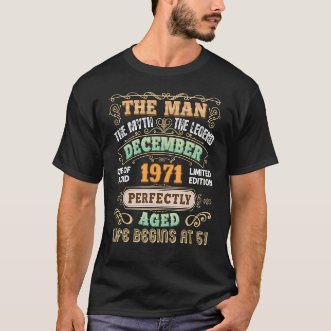 Die Mythoslegende aus dem Dezember 1971 51. Bir T-Shirt (Vorderseite)