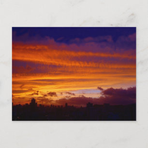 Die Nacht über der Stadt Postkarte