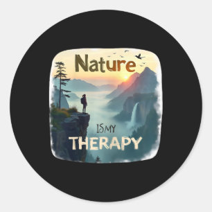 Die Natur ist meine Therapie - Wandern - Frauen Runder Aufkleber