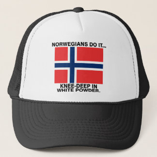 Die Norweger tun es... Knietief in weißem Pulver Truckerkappe
