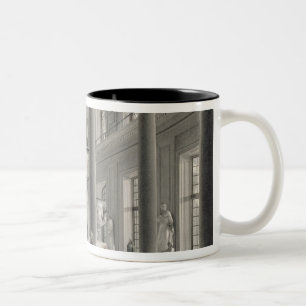 Die obere Eingangshalle der Kunst-Akademie Zweifarbige Tasse