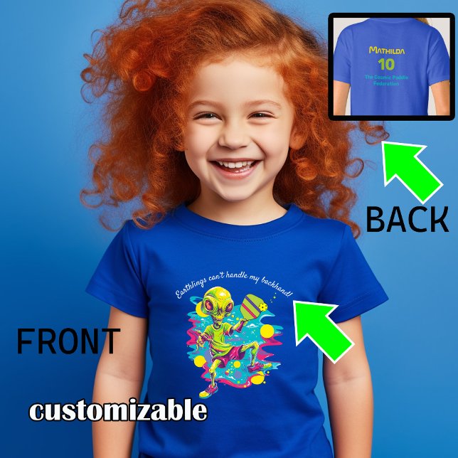Die Pickleball-Alien-Übernahme T-Shirt (Cute and funny kidn pickleball t shirt with alien playing pickleball,  custom text on both sides)