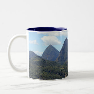 Die Pitons und das Soufriere Zweifarbige Tasse