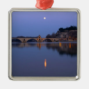Die Pont St. Benezet-Brücke in Avignon an der Silbernes Ornament