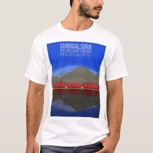 Die Red Boat Houses Sunndalsøra Norwegen T-Shirt
