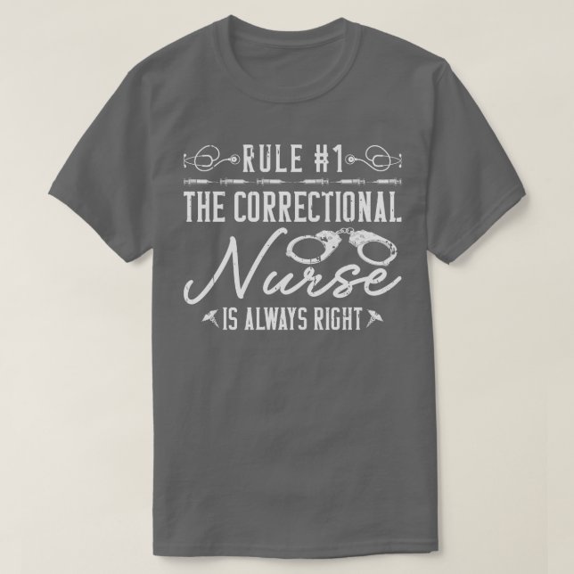 Die richtige Krankenschwester ist immer das richti T-Shirt (Design vorne)