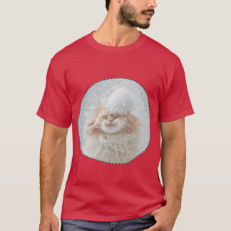 Die rothaarige Katze ist sehr entspannt, Flocken a T-Shirt