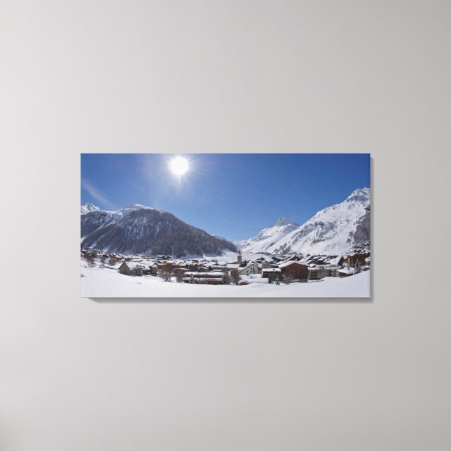 Die Ruhe im Dorf Vald'Isere Leinwanddruck (Vorderseite)