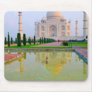 Die ruhige friedliche Weltberühmte Taj Mahal bei Mousepad