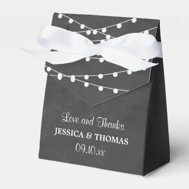 Die Saitenleuchten auf der Chalkboard-Hochzeitssam Geschenkschachtel (Vorderseite)