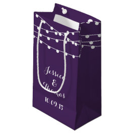 Die Saitenleuchten auf der Lila Hochzeitskollektio Kleine Geschenktüte
