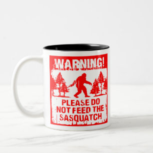 Die Sasquatch #USAPatriotGraphics © nicht Gefütt Zweifarbige Tasse