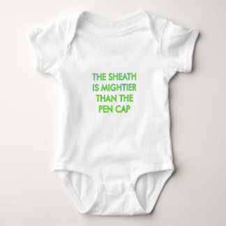 Die Schale ist heller als die Pen-Kappe Baby Strampler