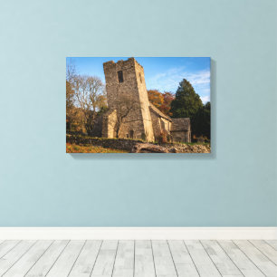Die schiefe Kirche St. Martin in Cwmyoy, Wales Leinwanddruck