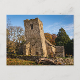 Die schiefe Kirche St Martin's in Cwmyoy, Wales Postkarte