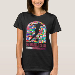 Die Schlacht findet auf der Weltflagge Fußballspie T-Shirt