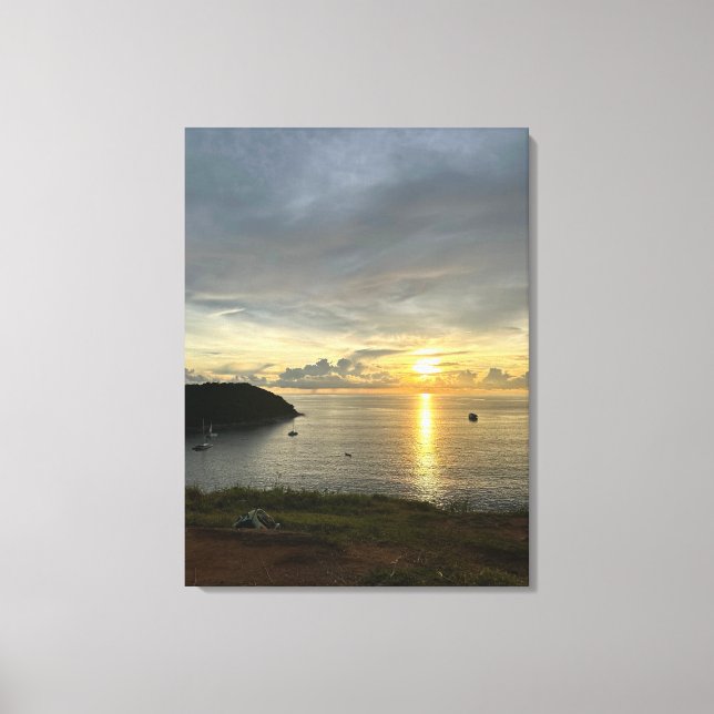 Die Schönheit eines Sonnenuntergangs über dem Meer Leinwanddruck (Vorderseite)