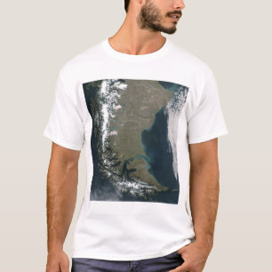 Die schroffen, schneebedeckten Anden T-Shirt
