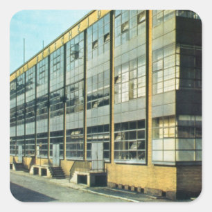Die Schuhfabrik Fagus, entworfen von Walter Gropiu Quadratischer Aufkleber