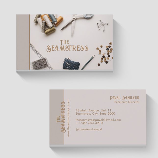 Die Seamstress Business Card Visitenkarte (Von Creator hochgeladen)