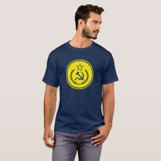 Die Shirts der Hammer-und Sichel-Abzeichen-Männer