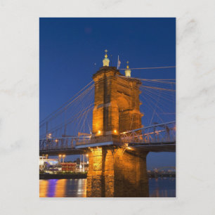 Die Skyline von Cincinnati, Ohio, USA bei Dämmerun Postkarte