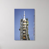 Die Sojus-Rakete wird in Position gebracht