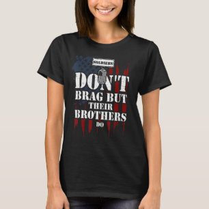 Die Soldaten der Brüder sind nicht rau, aber ihre  T-Shirt