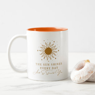 Die Sonne leuchtet jeden Tag und so sollte man 9 Zweifarbige Tasse