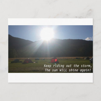 Die Sonne scheint Postkarte