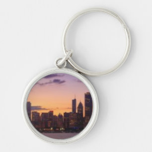 Die Sonne-Sets über dem Chicagoskyline Schlüsselanhänger