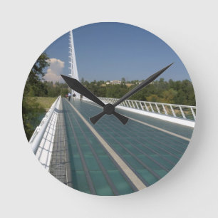 Die Sonnenuhrbrücke bei Turtle Bay Runde Wanduhr