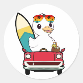 Die sonnige weiße Ente fährt zum Strand Runder Aufkleber