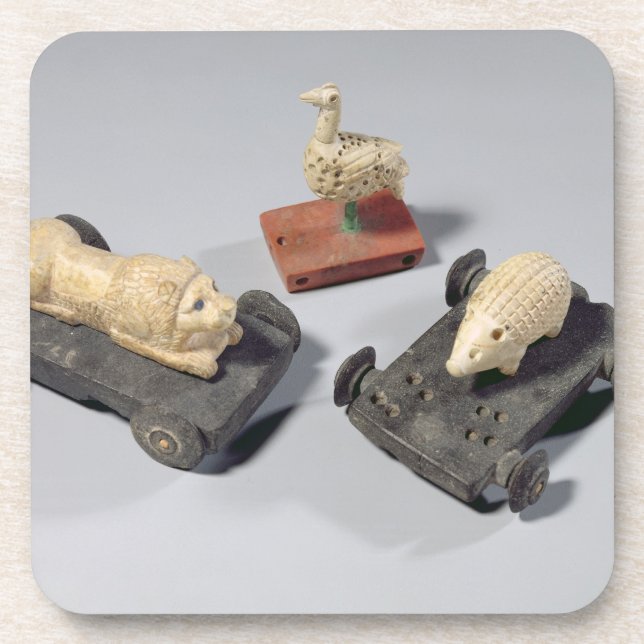 Die Spielwaren der Kinder: ein Igel, ein Löwe und Untersetzer (Vorderseite)