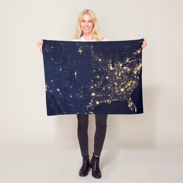 Die Stadtbeleuchtung der Staaten nachts. Fleecedecke (Beispiel)