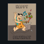 Die Steine | Fred Flintstone tanzen Postkarte<br><div class="desc">Karo aus Fred Flintstone tanzt zu der Musik aus seinem prähistorischen Vogelradio.</div>