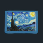 Die Sternennacht von Vincent Van Gogh Trifold Geldbörse<br><div class="desc">Das Gemälde wird von einem Sternenhimmel beherrscht. Es nimmt drei Viertel des Flugzeug ein und erscheint turbulent, sogar aufgeregt, mit stark wirbelnden Mustern, die wie Wellen über die Oberfläche rollen. Es ist von hellen Orben umgeben - darunter der Halbmond ganz rechts und die Venus, der Morgenstern, links von Mitte -...</div>