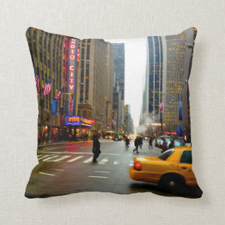 Die Straßen von NYC Kissen