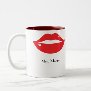 Die Tasse der Luscious roten Lippenbraut