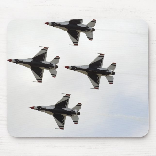 Die Thunderbirds bilden eine 6-Schiff Delta-Format Mousepad (Vorne)