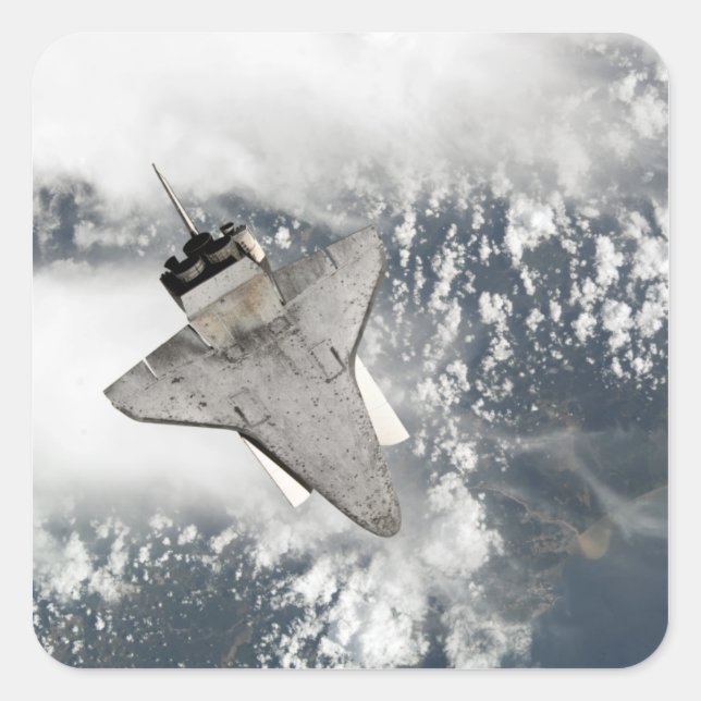 Die Unterseite des Space Shuttles Discovery Quadratischer Aufkleber (Vorderseite)
