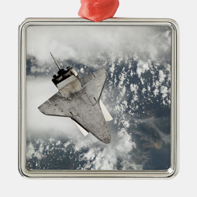 Die Unterseite des Space Shuttles Discovery Silbernes Ornament (Vorne)
