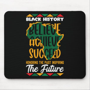 Die Vergangenheit ehren, die Zukunft inspirieren S Mousepad