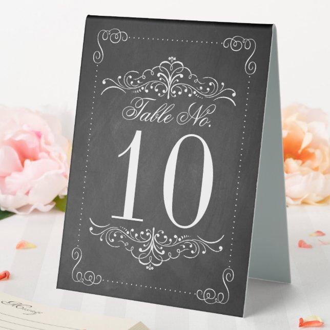 Die Verzierte Chalkboard-Hochzeitskollektion Tischaufsteller (In Situ (Hochzeit))