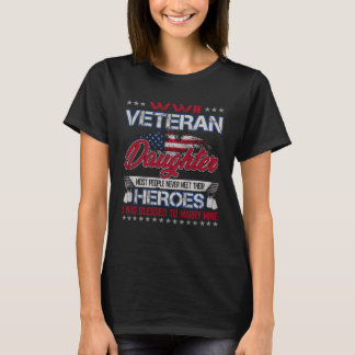 Die Veteranentochter des Zweiten Weltkriegs treffe T-Shirt
